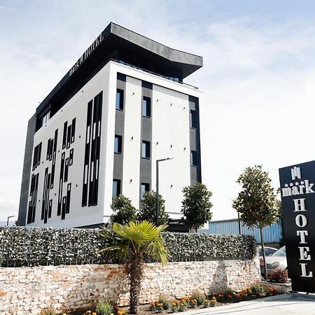 Mark Hotel Tirana Berxull Luaran gambar